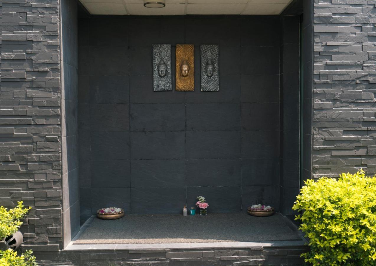 Amatra By The Ganges Hotel Haridwar Exterior photo